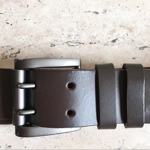 Men’s genuine leather belt in dark brown