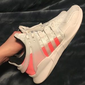ADIDAS EQT WOMENS 8.5
