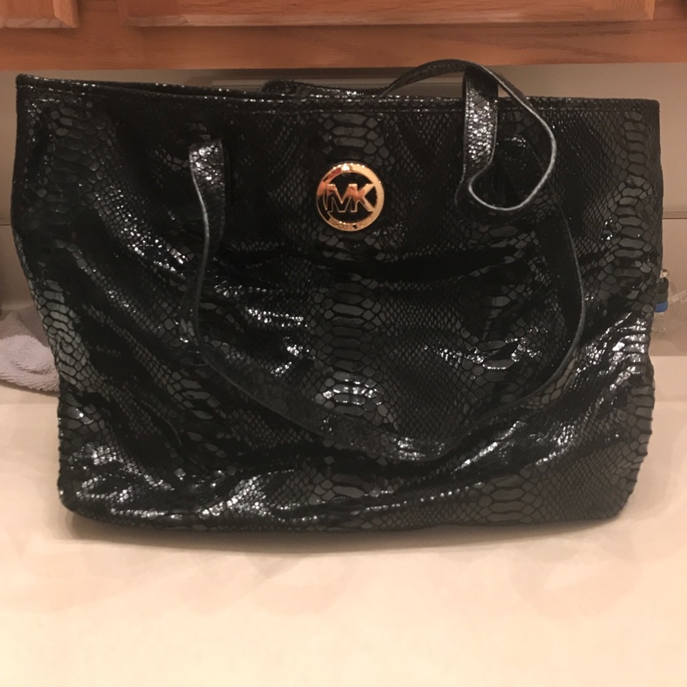 Micheal Kors Bag