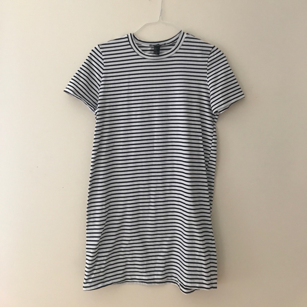 Forever 21 - Tshirt Dress - SIZE S