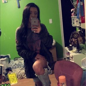 Meet your Posher, Amber