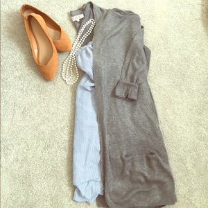 Lightweight loose fit cardigan