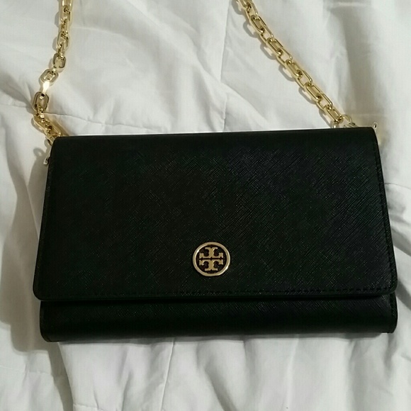Tory Burch Handbags - Tory Burch Chain Wallet/Crossbody