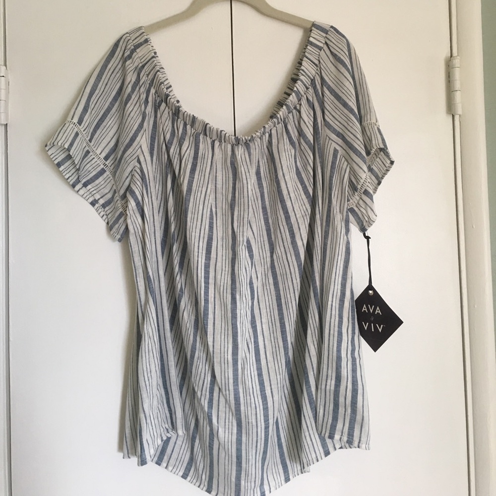 Ava & Viv 2x Off Shoulder Blouse White & Blue