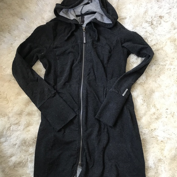 mondetta zip up hoodie