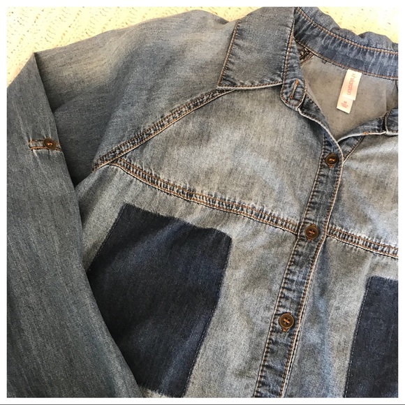 Denim Chambray Top - Picture 3 of 3