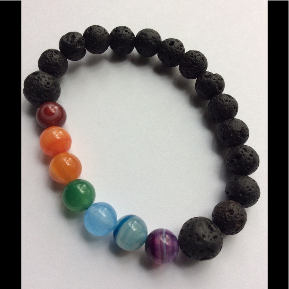 Chakra balancing bracelet with agate stones & Lava
