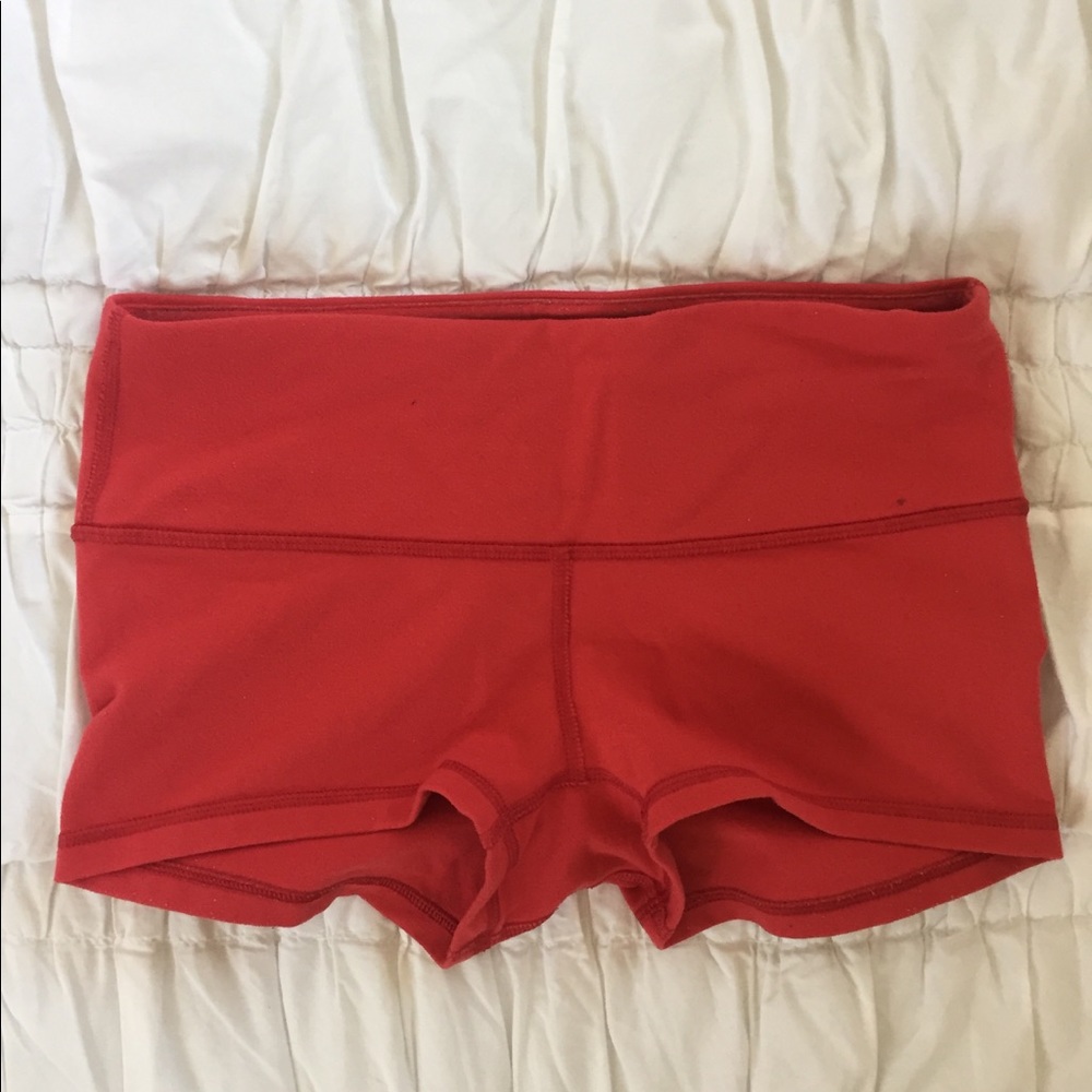 Lululemon red boogie shorts