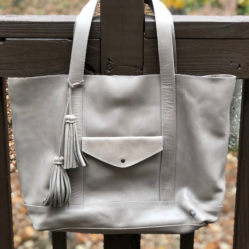 Live Fashionable leather Sewunet carryall tote