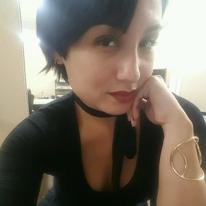 Meet your Posher, Samantha