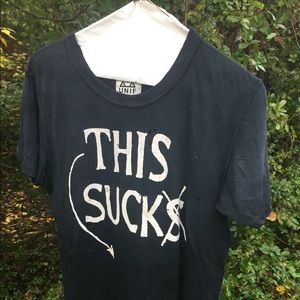 "This sucks" comfortable T-shirt