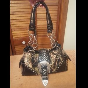 Black & Camo Leather Mossy Oak Purse