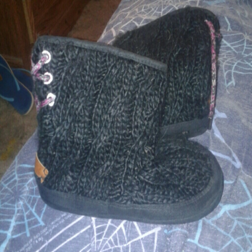 slipper boots size 5/6