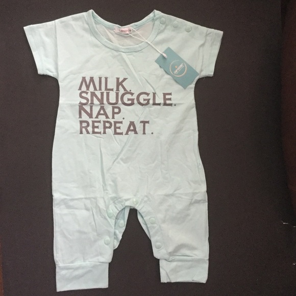 3-6 Months Baby one piece Romper outfit NWT - Picture 1 of 7