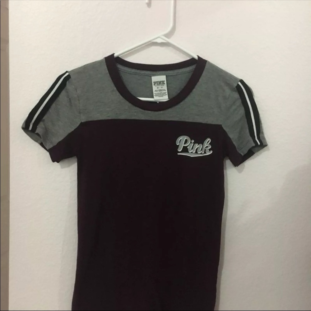 👑❤️👑ISO BLACK AND MARL ‘PINK TEE MED-LRG