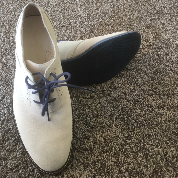 NWOT cream w/ blue nike air soles men’s 9 main image 4