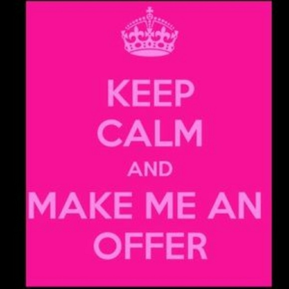 CLOSET CLEAR OUT!!! - Picture 2 of 5