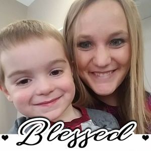 Meet your Posher, Brittney