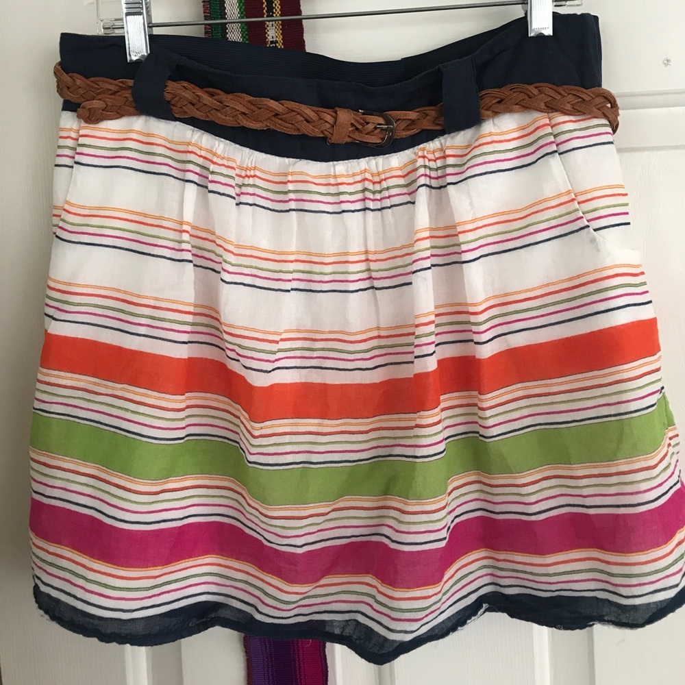 Maurice’s Skirt with Pockets Size Medium