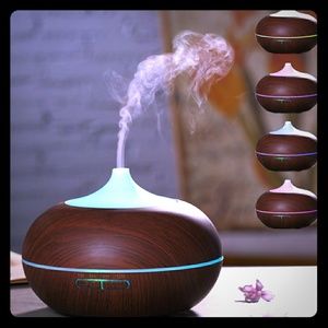 Essential Oil Diffuser 300ml change colors.