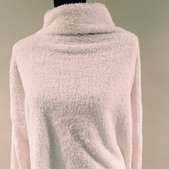 1 left ❤️ Fuzzy Pullover turtleneck Sweater - Picture 4 of 5