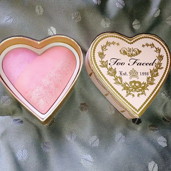 ***SOLD***Too Faced Blush - Picture 2 of 2