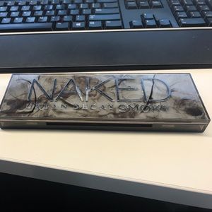 Naked smoky eye palette