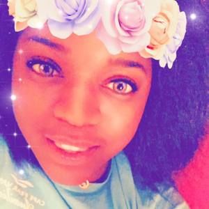 Meet your Posher, Chanise