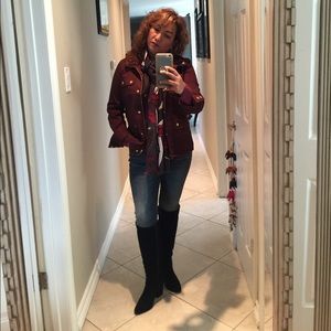 Meet your Posher, Laura