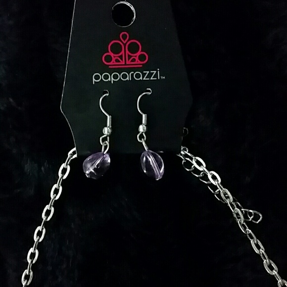 *GONE* Paparazzi Lilac Sweater Necklace w Earrings - Picture 3 of 3