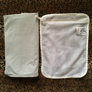 Like new Ollie Swaddle in Stone