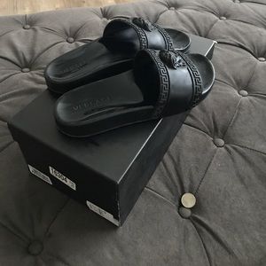 Versace Slides