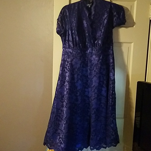 Kiyonna Dress - Picture 1 of 2
