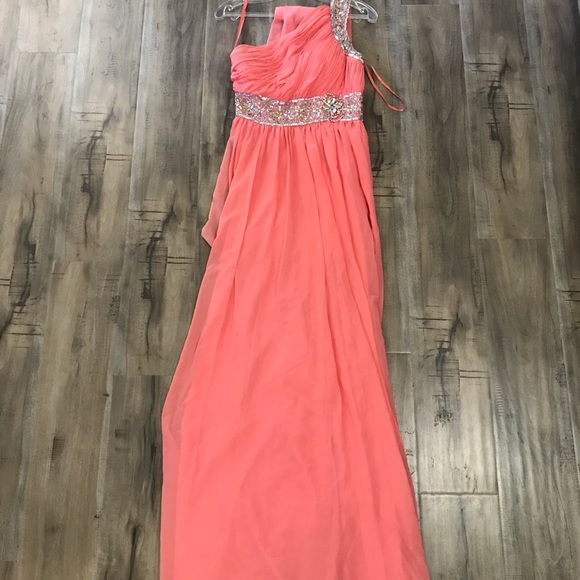 Peach one shoulder gown. Prom dress, Bridesmaid - Picture 2 of 4