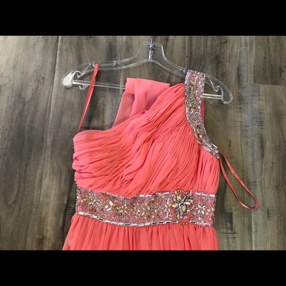 Peach one shoulder gown. Prom dress, Bridesmaid - Picture 3 of 4