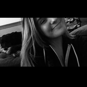 Meet your Posher, Kellie