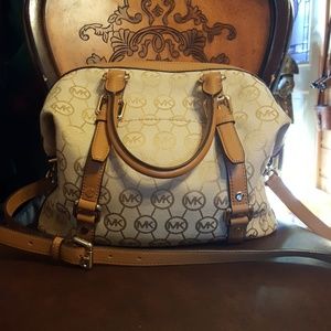 Michael Kors purse
