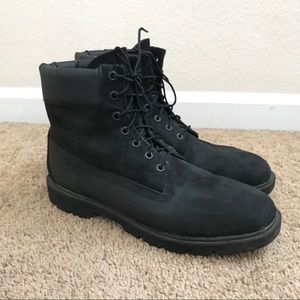 Black Timberland 6” Classic