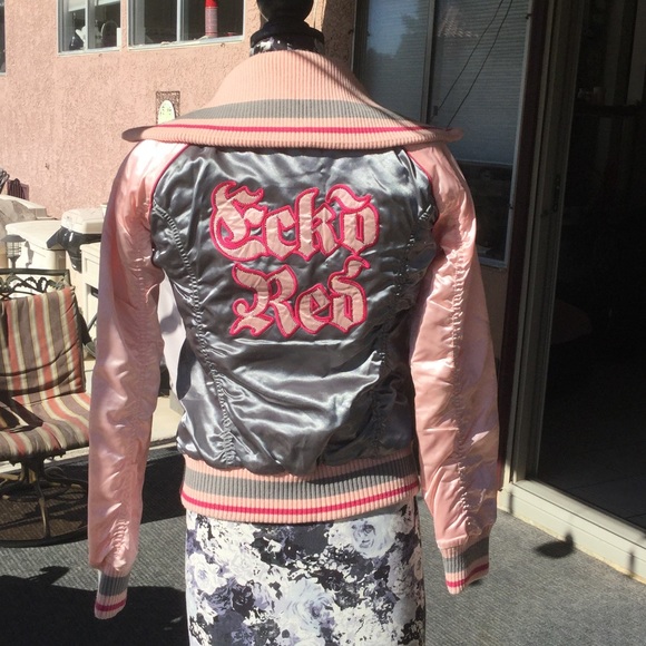 Echo red puffer jacket - Picture 2 of 2