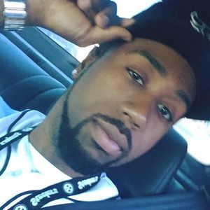 Meet your Posher, Reggie