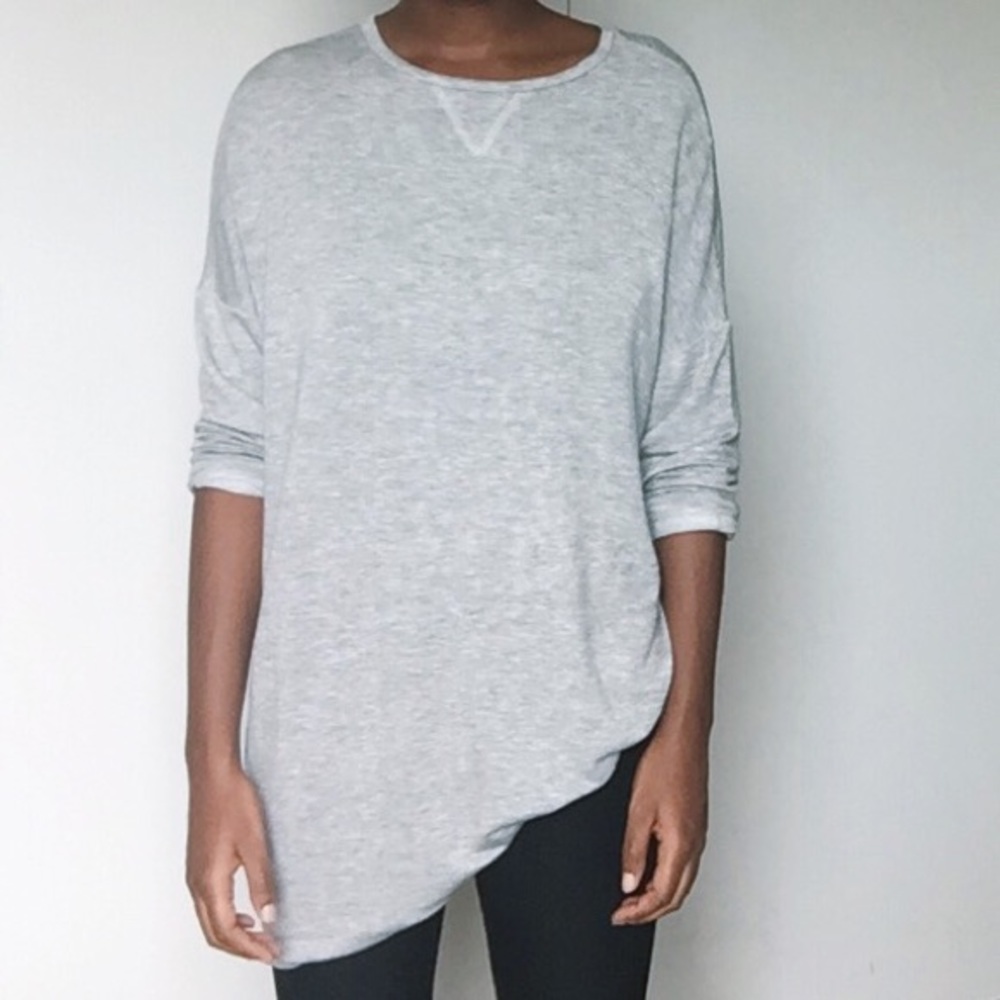 Oversized heather gray sweat shirt