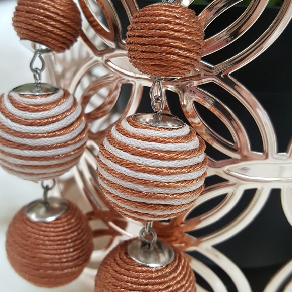 SALE💥Bronze Bon Bon Drop Earrings Copper/White - Picture 2 of 2