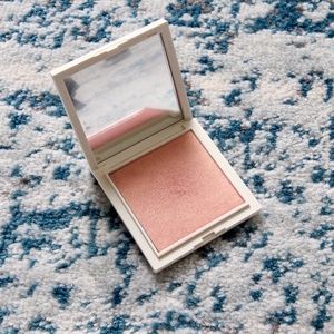 Vintage by Jessica Liebeskind Face Highlighter