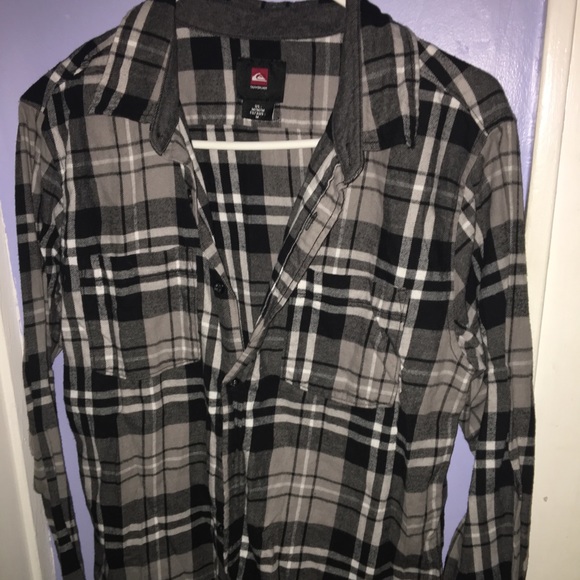 Guy’s Checkered Flannel - Picture 2 of 3