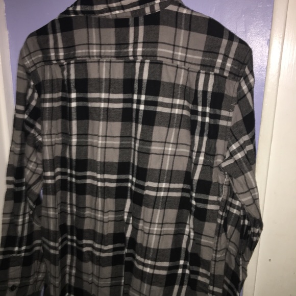 Guy’s Checkered Flannel - Picture 3 of 3
