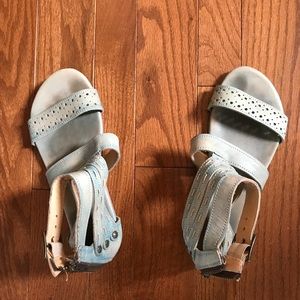 BedStu leather sandals light blue