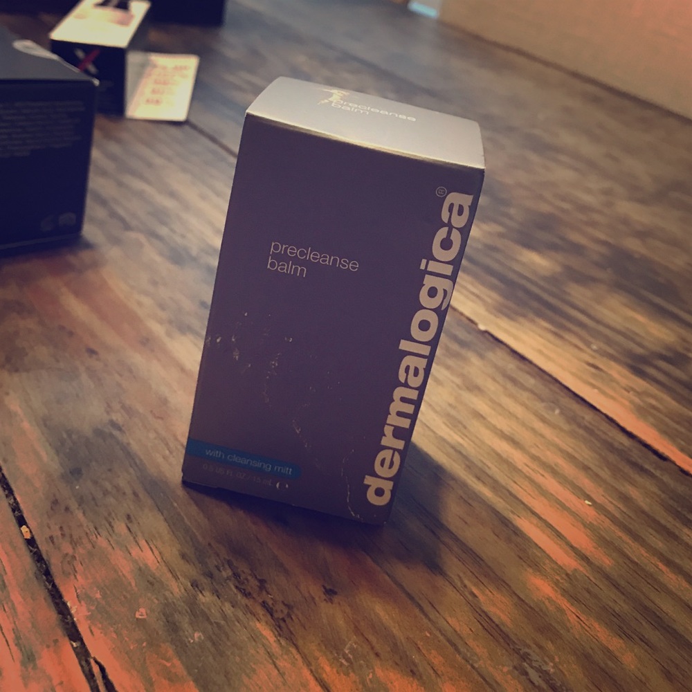 Dermalogica precleanse balm with mitt