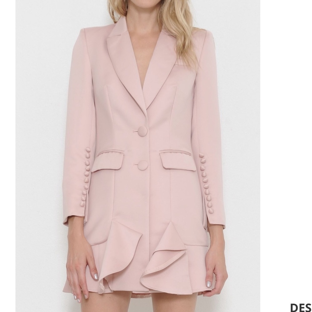 Pink pale dress 😍😍💕💕✨✨