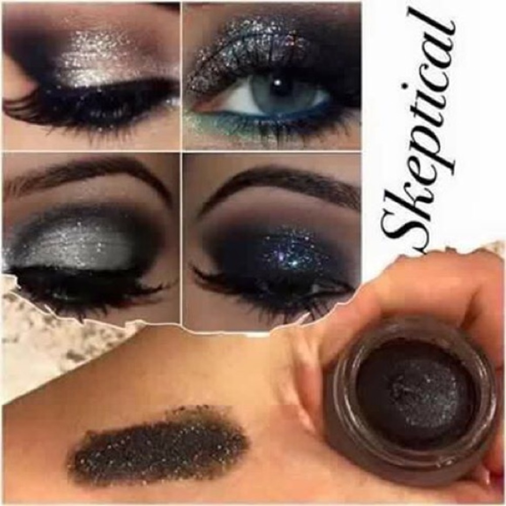 Splurge eyeshadow by Younique