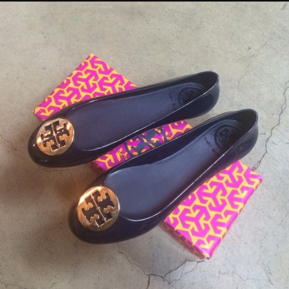 Tory Burch Shoes - Tory Burch Reva flats.Gold emblem.